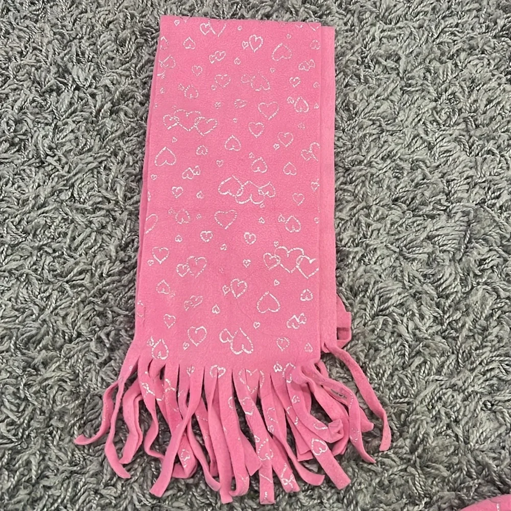 New pink girls scarf, beanie and gloves